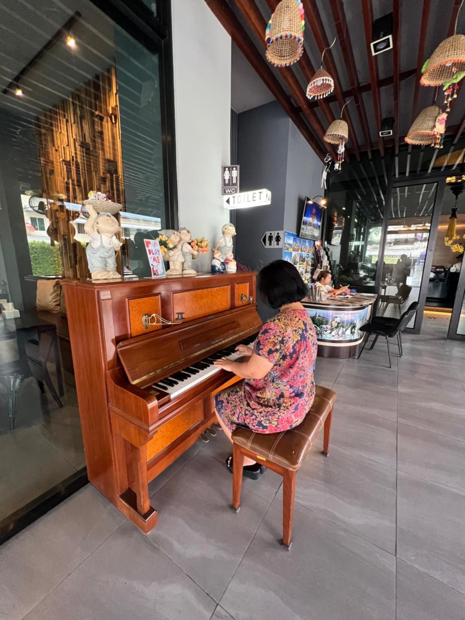 Le Naview @Prasingh Hotel Chiang Mai Bagian luar foto